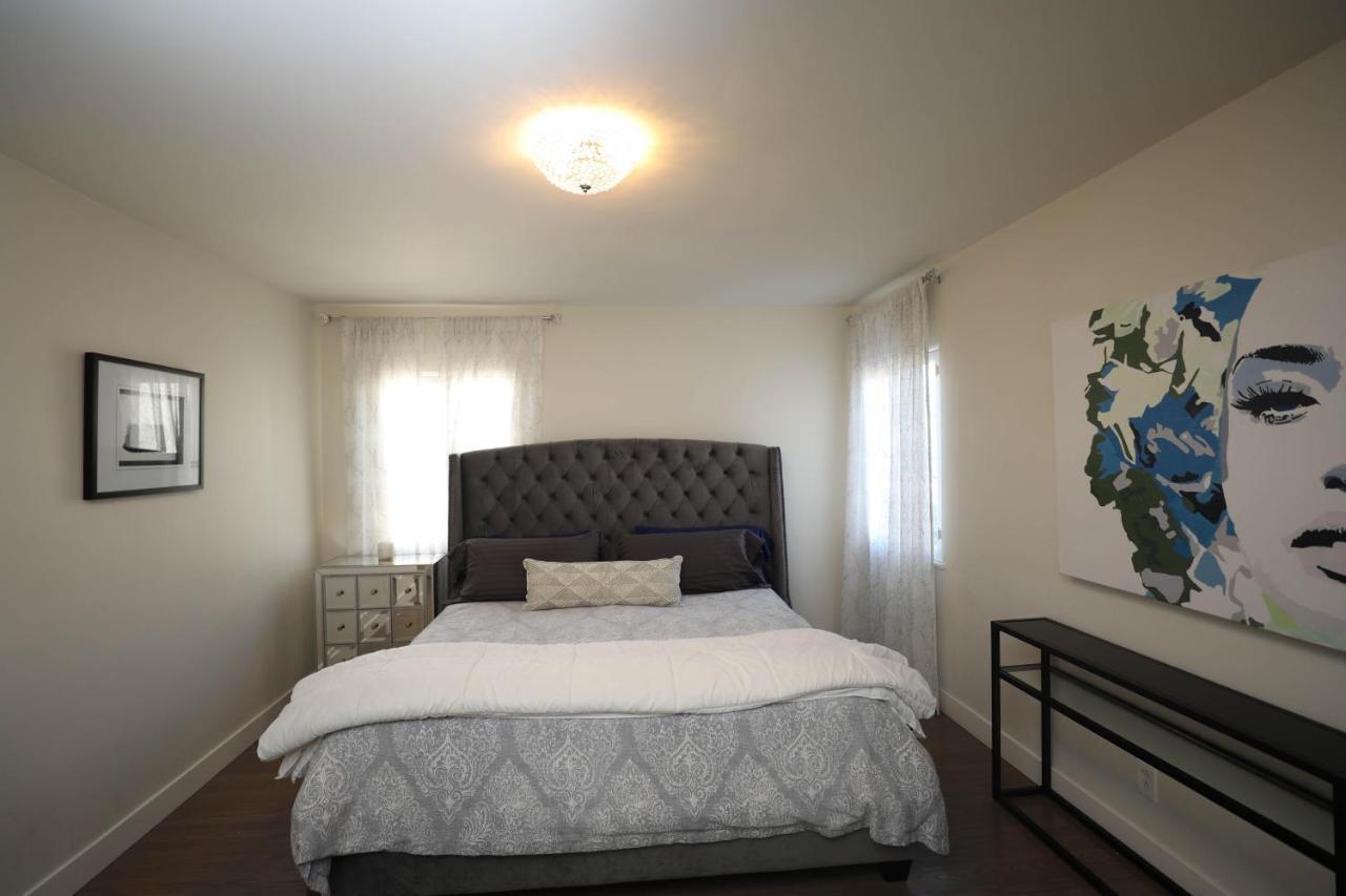 Beautiful Renovated 3bd 2ba Unit Near The Beverly Center, Beverly Hills Adjacent Apartment Los Angeles